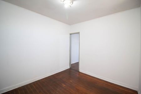 Quarto 1 de casa para alugar com 2 quartos, 70m² em Jardim Figueira, Guarulhos