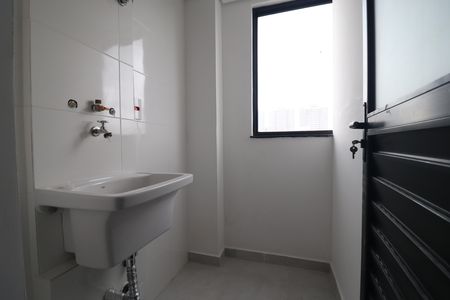Apartamento à venda com 93m², 2 quartos e 1 vagaÁrea de Serviço