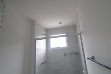 Apartamento à venda com 304m², 3 quartos e 4 vagasBanheiro da suíte 2