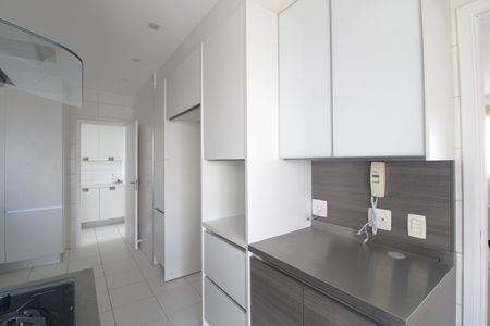 Apartamento à venda com 304m², 3 quartos e 4 vagasCozinha