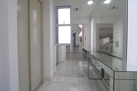 Apartamento à venda com 304m², 3 quartos e 4 vagasHall de entrada