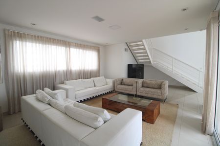 Sala de apartamento para alugar com 3 quartos, 304m² em Vila Sofia, São Paulo