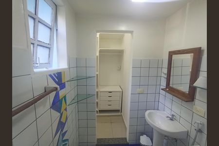 Studio para alugar com 42m², 1 quarto e sem vaga Studio para alugar com 42m², 1 quarto e sem vagaBanheiro