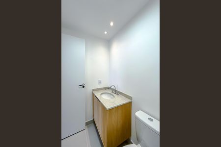 Apartamento para alugar com 75m², 2 quartos e 1 vaga Apartamento para alugar com 75m², 2 quartos e 1 vagaBanheiro da Suíte