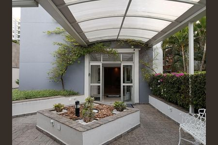 Apartamento para alugar com 50m², 2 quartos e 2 vagasEntrada do edifício