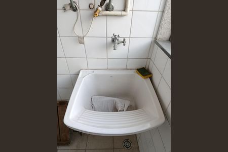 Área de Serviço de apartamento para alugar com 2 quartos, 50m² em Pinheiros, São Paulo