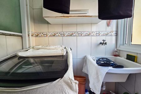 Área de Serviço de apartamento para alugar com 3 quartos, 117m² em Vila Tupi, Praia Grande