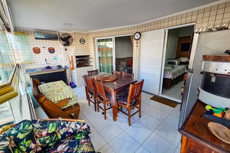 Apartamento para alugar com 117m², 3 quartos e 2 vagas Apartamento para alugar com 117m², 3 quartos e 2 vagasVaranda