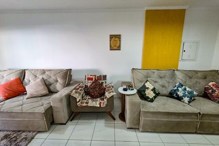 Apartamento para alugar com 117m², 3 quartos e 2 vagas Apartamento para alugar com 117m², 3 quartos e 2 vagasSala