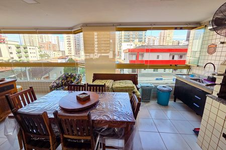 Apartamento para alugar com 117m², 3 quartos e 2 vagas Apartamento para alugar com 117m², 3 quartos e 2 vagasVaranda