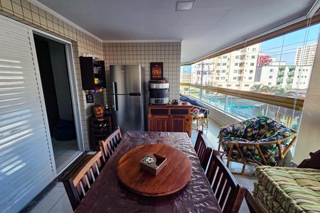 Apartamento para alugar com 117m², 3 quartos e 2 vagas Apartamento para alugar com 117m², 3 quartos e 2 vagasVaranda