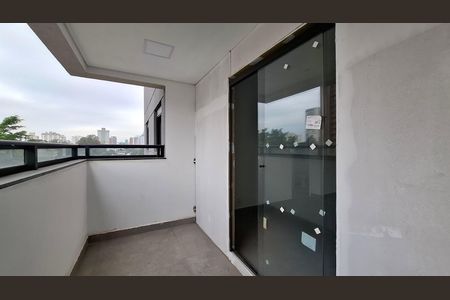 Apartamento à venda com 49m², 2 quartos e 1 vaga Apartamento à venda com 49m², 2 quartos e 1 vagaVaranda