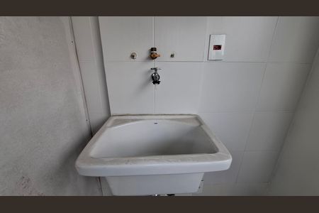 Apartamento à venda com 49m², 2 quartos e 1 vaga Apartamento à venda com 49m², 2 quartos e 1 vagaÁrea de Serviço