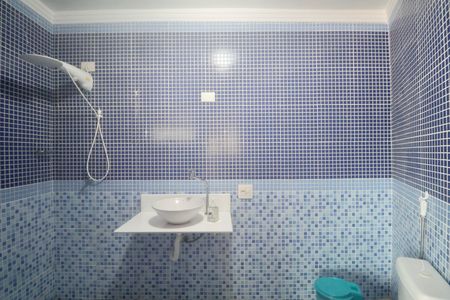 Lavabo de apartamento para alugar com 4 quartos, 300m² em Barra Funda, Guarujá