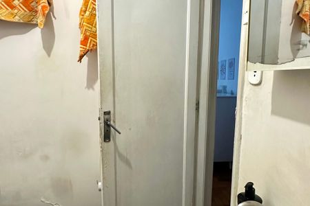Apartamento à venda com 73m², 2 quartos e sem vaga Apartamento à venda com 73m², 2 quartos e sem vagaBanheiro