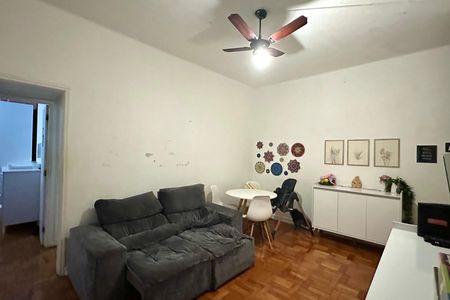 Apartamento à venda com 73m², 2 quartos e sem vaga Apartamento à venda com 73m², 2 quartos e sem vagaSala