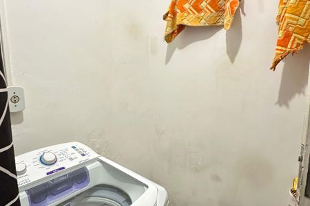 Apartamento à venda com 73m², 2 quartos e sem vaga Apartamento à venda com 73m², 2 quartos e sem vagaBanheiro