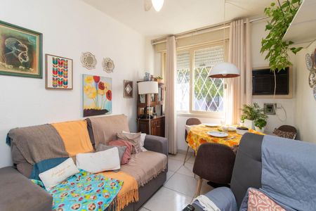 Sala de apartamento à venda com 2 quartos, 50m² em Cavalhada, Porto Alegre