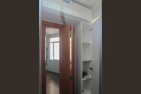 Apartamento à venda com 40m², 1 quarto e sem vagaBanheiro