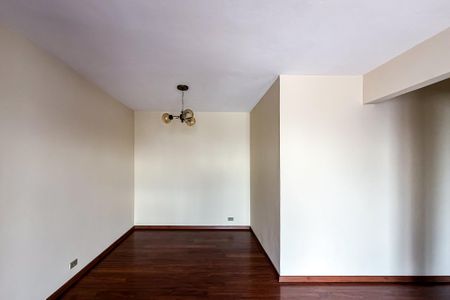 Apartamento para alugar com 57m², 2 quartos e 1 vaga Apartamento para alugar com 57m², 2 quartos e 1 vagaSala de Jantar
