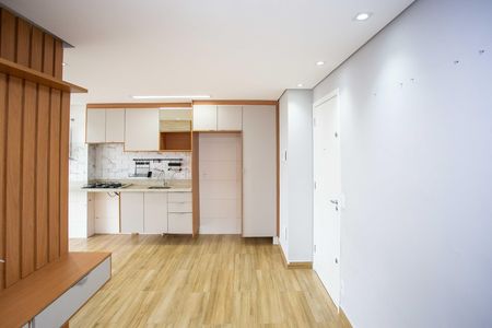 Apartamento para alugar com 45m², 2 quartos e 1 vagaSala/Cozinha/Varanda/Area de Serviço