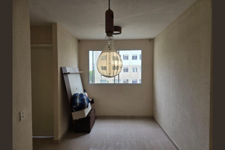 Sala  de apartamento para alugar com 2 quartos, 46m² em Jardim Iv Centenario, Guarulhos