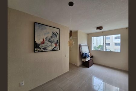 Sala  de apartamento para alugar com 2 quartos, 46m² em Jardim Iv Centenario, Guarulhos