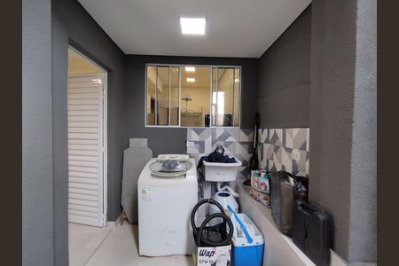 Casa para alugar com 62m², 1 quarto e sem vaga Casa para alugar com 62m², 1 quarto e sem vagaÁrea de Serviço