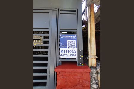 Placa  de casa para alugar com 1 quarto, 62m² em Vila Brasilio Machado, São Paulo