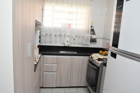 Casa para alugar com 136m², 3 quartos e 2 vagas