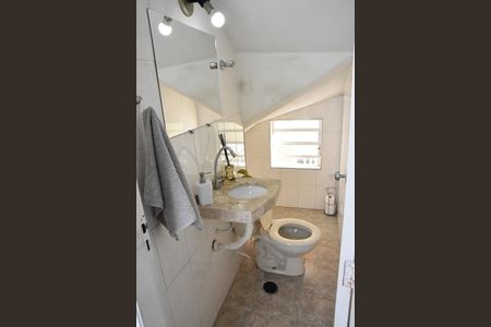 Casa para alugar com 136m², 3 quartos e 2 vagas