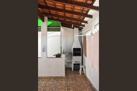 Casa para alugar com 136m², 3 quartos e 2 vagas