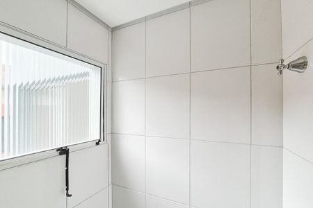 Apartamento para alugar com 80m², 2 quartos e sem vaga Apartamento para alugar com 80m², 2 quartos e sem vagaBanheiro Social