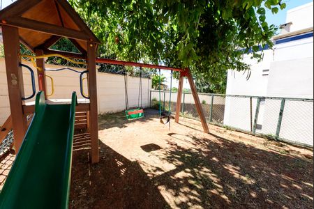 Apartamento para alugar com 42m², 2 quartos e 1 vaga Apartamento para alugar com 42m², 2 quartos e 1 vagaPlayground