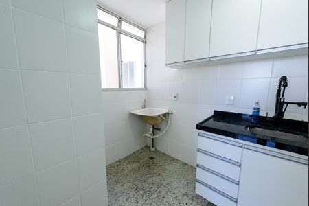 Apartamento para alugar com 42m², 2 quartos e 1 vaga Apartamento para alugar com 42m², 2 quartos e 1 vagaCozinha e Área de Serviço