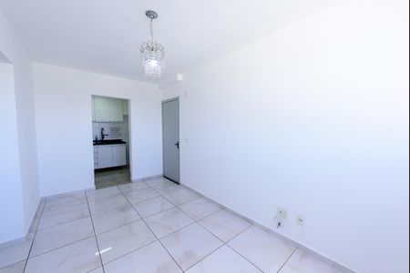 Apartamento para alugar com 42m², 2 quartos e 1 vaga Apartamento para alugar com 42m², 2 quartos e 1 vagaSala