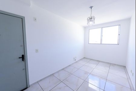 Apartamento para alugar com 42m², 2 quartos e 1 vaga Apartamento para alugar com 42m², 2 quartos e 1 vagaSala