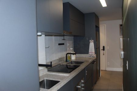 Apartamento para alugar com 2 quartos, 110m² em Santa Cecilia, São Paulo