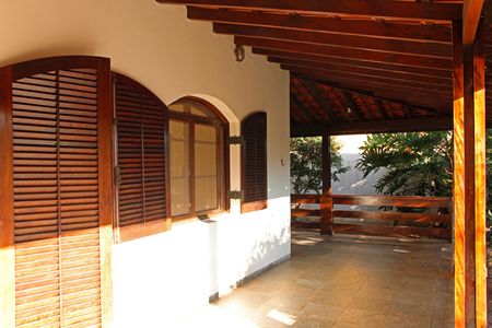 Casa de Condomínio para alugar com 4 quartos, 800m² em Condomínio Estância Marambaia, Vinhedo