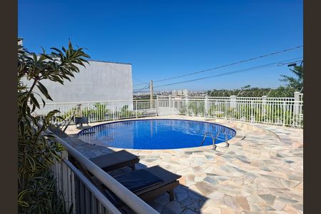 Apartamento para alugar com 100m², 2 quartos e 1 vaga Apartamento para alugar com 100m², 2 quartos e 1 vagaPiscina