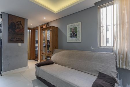 Apartamento à venda com 42m², 2 quartos e 1 vaga Apartamento à venda com 42m², 2 quartos e 1 vagaSala