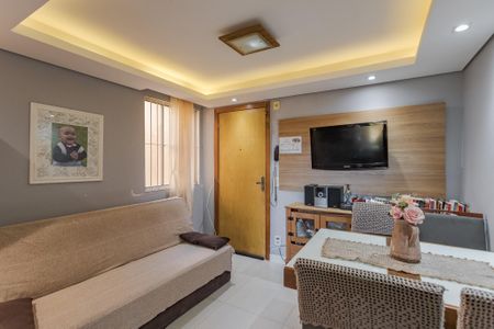 Apartamento à venda com 42m², 2 quartos e 1 vaga Apartamento à venda com 42m², 2 quartos e 1 vagaSala