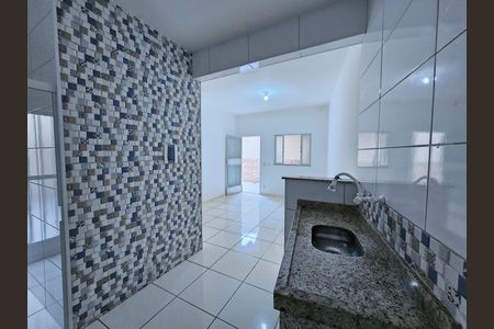 Casa para alugar com 60m², 2 quartos e sem vaga Casa para alugar com 60m², 2 quartos e sem vagaCozinha
