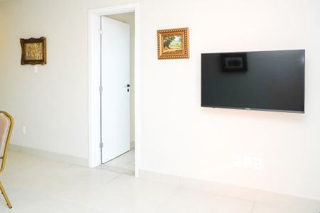 Sala de apartamento para alugar com 1 quarto, 37m² em Posse, Nova Iguaçu