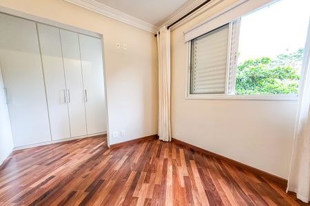 Apartamento à venda com 69m², 2 quartos e 2 vagas Apartamento à venda com 69m², 2 quartos e 2 vagasSuíte