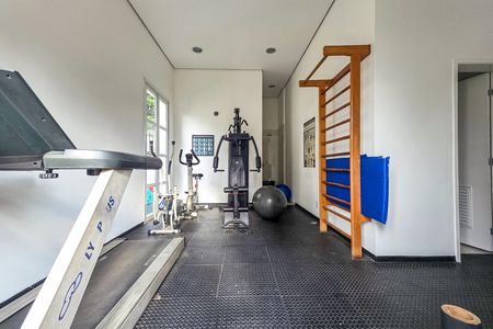 Apartamento à venda com 69m², 2 quartos e 2 vagas Apartamento à venda com 69m², 2 quartos e 2 vagasÁrea comum - Academia