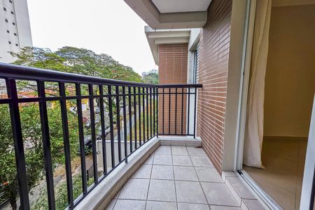 Apartamento à venda com 69m², 2 quartos e 2 vagas Apartamento à venda com 69m², 2 quartos e 2 vagasVaranda