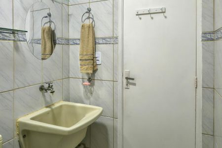 Apartamento para alugar com 45m², 1 quarto e 1 vaga Apartamento para alugar com 45m², 1 quarto e 1 vagaBanheiro