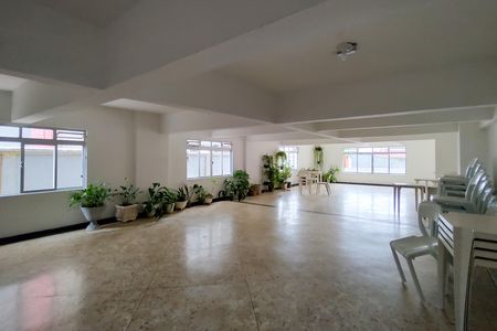 Apartamento para alugar com 45m², 1 quarto e 1 vaga Apartamento para alugar com 45m², 1 quarto e 1 vagaÁrea comum - Salão de festas