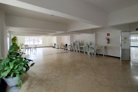 Apartamento para alugar com 45m², 1 quarto e 1 vaga Apartamento para alugar com 45m², 1 quarto e 1 vagaÁrea comum - Salão de festas